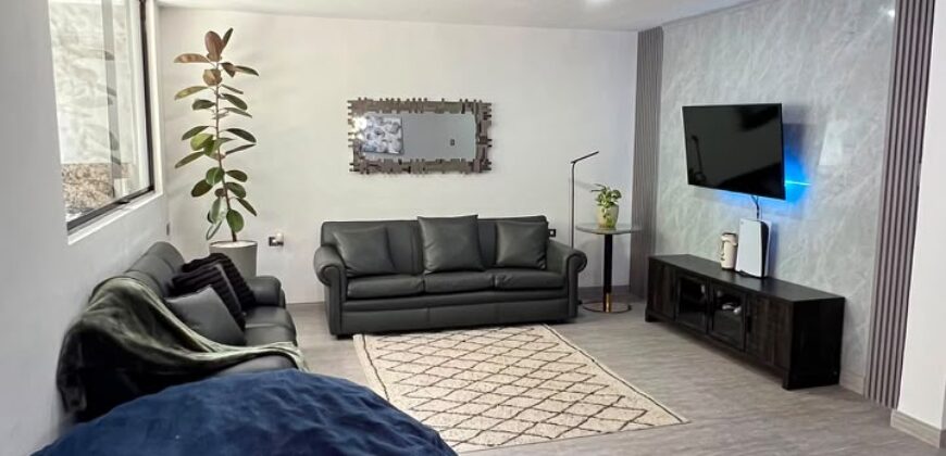 En Venta Townhouse Amoblado en Res La Montaña  El Bosque
