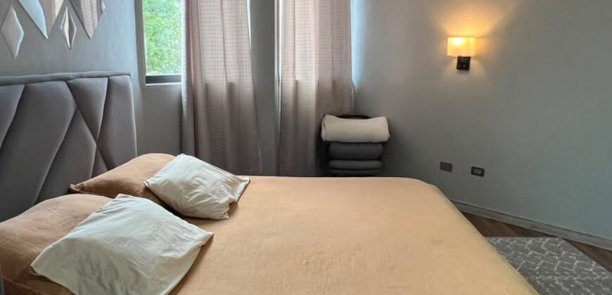 En Venta Townhouse Amoblado en Res La Montaña  El Bosque