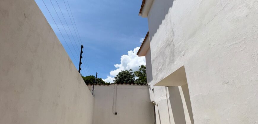 En venta casa en el Trigal Norte