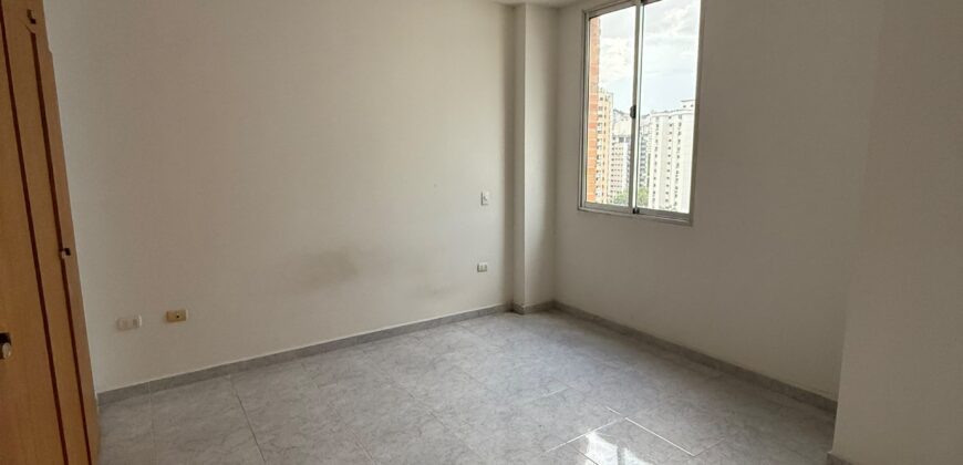 Apartamento en Valle de Camoruco edificio RETAMA