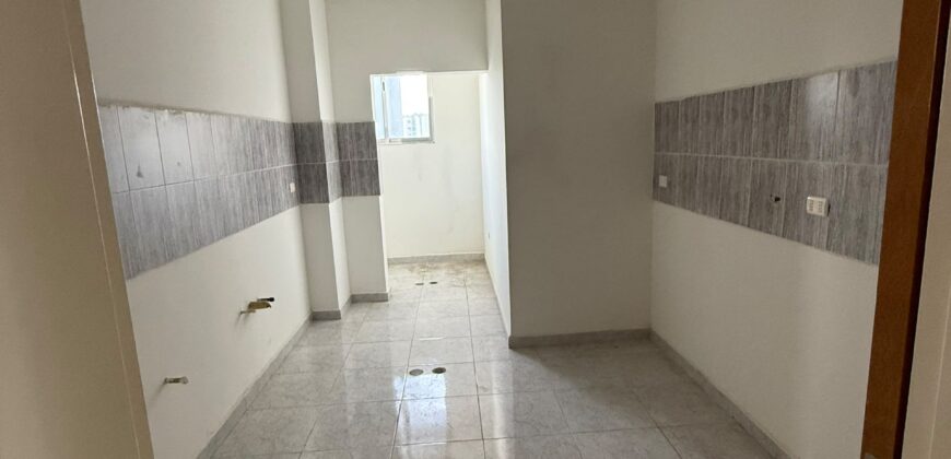 Apartamento en Valle de Camoruco edificio RETAMA