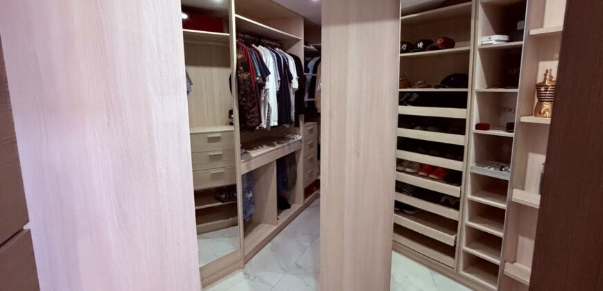 Apartamento en Residencias Bosque Verde, Valencia