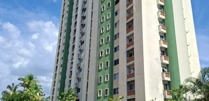 En venta apartamento Resd. Taguay | Los Mangos